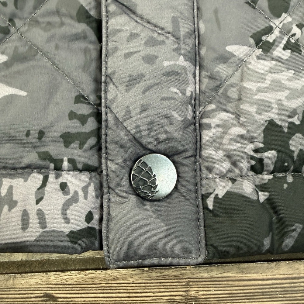 Stio Men's Skycrest Insulated Vest Size Large Steel Gray Camo Camouflage NEW - Picture 3 of 8